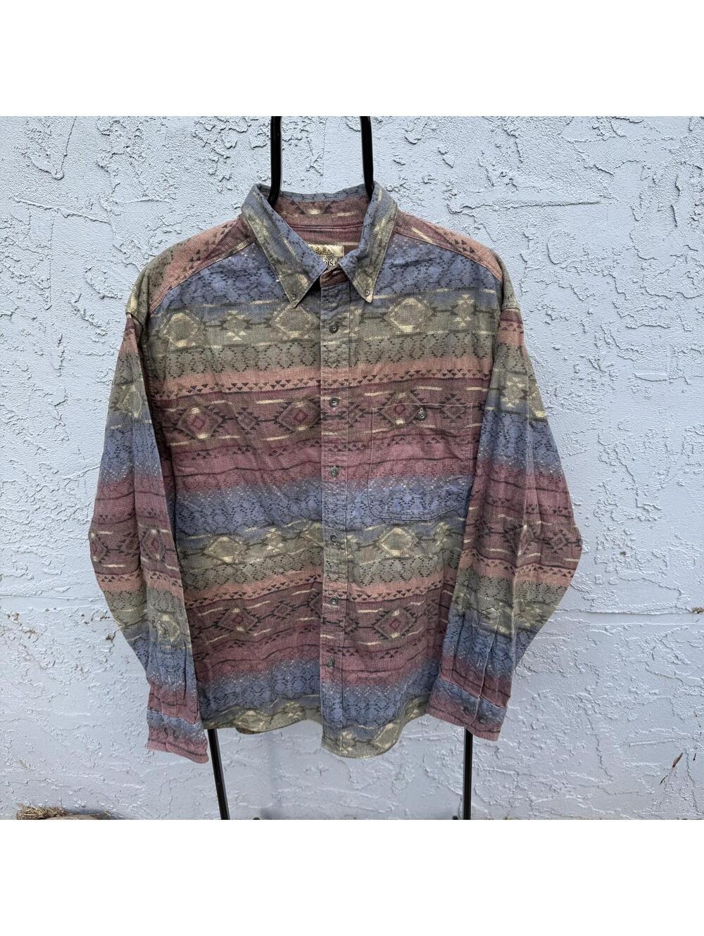 Cabela’s Chamois Button Up Shirt XL Aztec Pattern